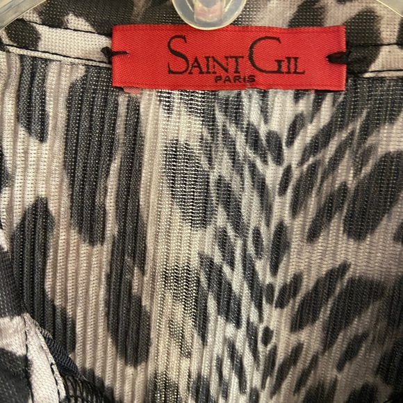 Saint Gil Animal Print dress with Blue Accents button front Medium - Picture 9 of 10